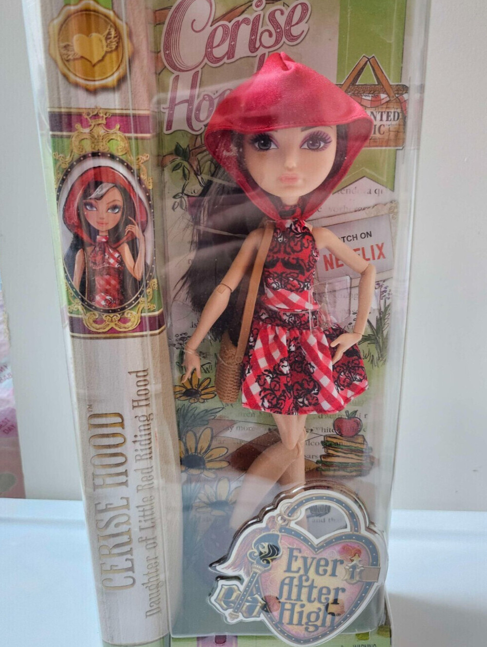 Ever After High Cerise Hood Enchanted Picnic New in Box